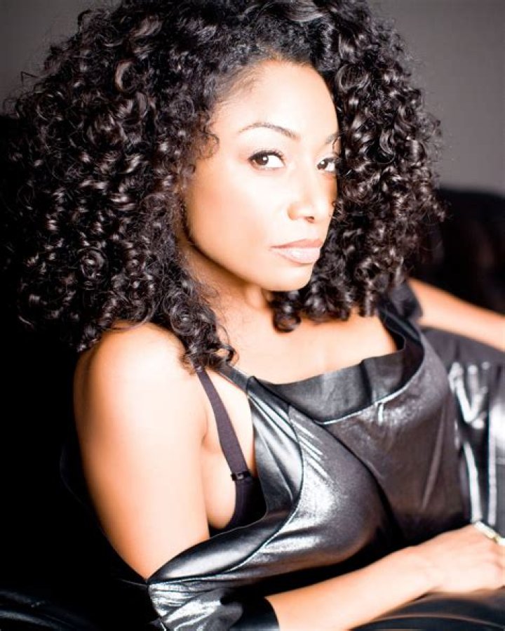 Ashley Nicole Lewis – Meet The All Grown Up Daughter Of Karyn White And Terry Lewis