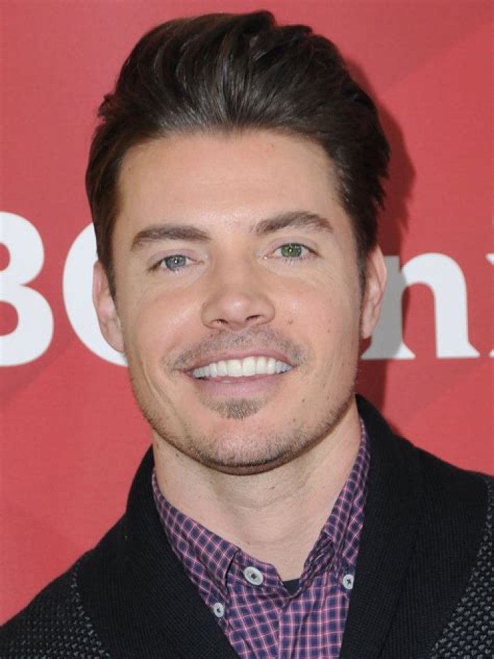 Josh Henderson